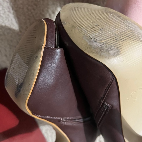 Beautiful - Picture 2 of 5